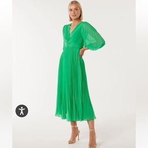 Ever new Viviana pleated twist front midi dress in size 2